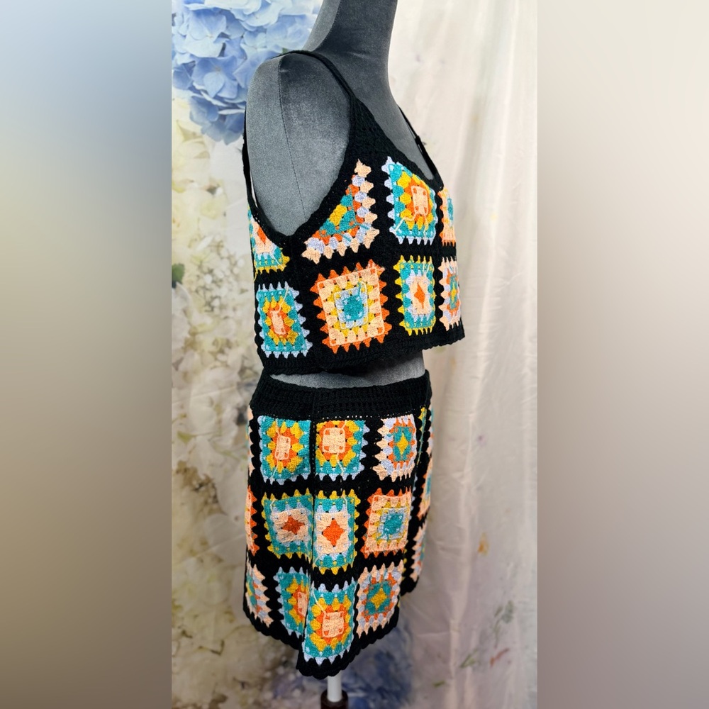 Rebellion Black Multicolor Crochet Short & Tank Set granny squares crop top - Picture 2 of 15